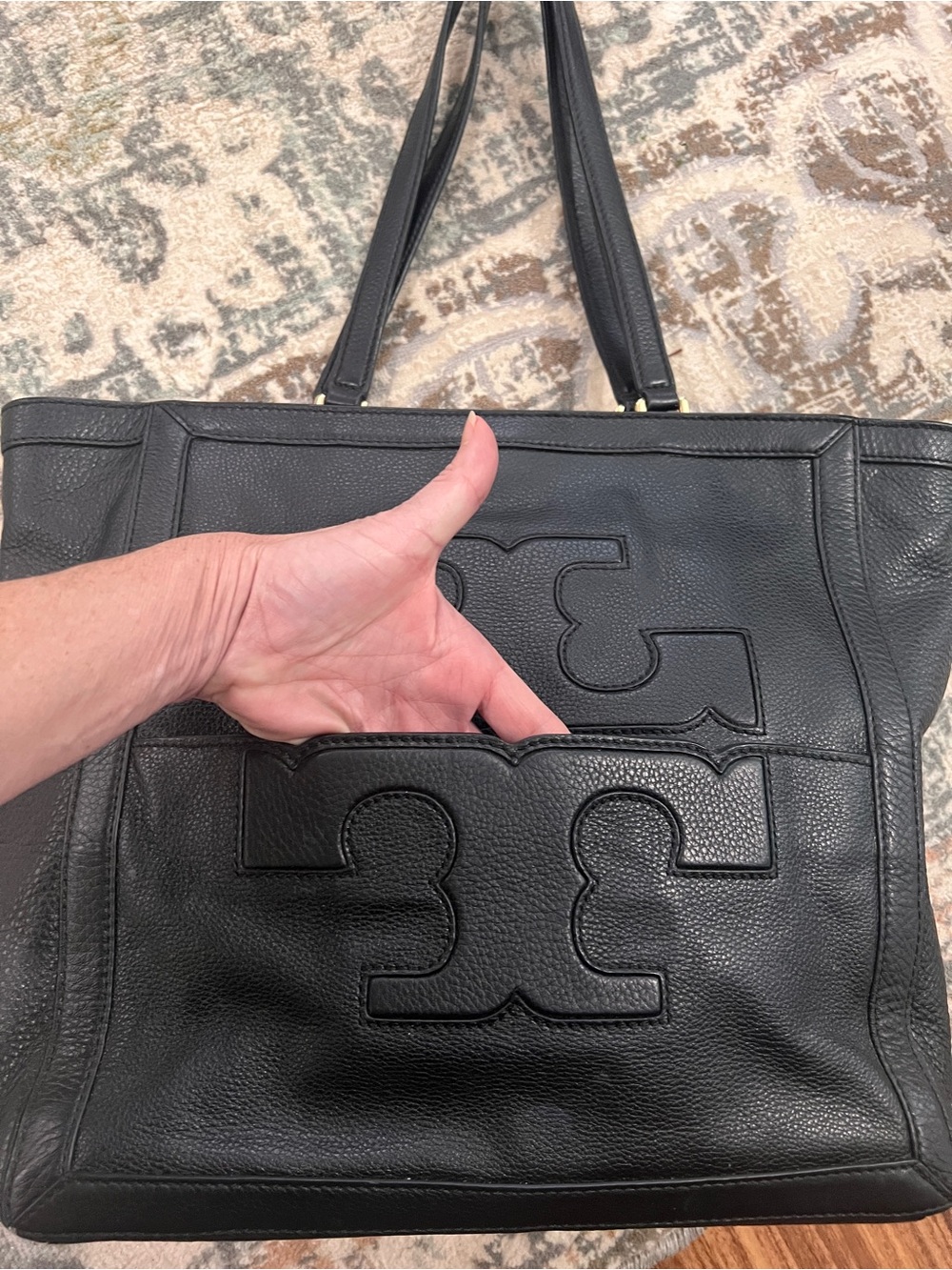 Tory Burch Black Pebbled Leather Logo Tote with Double-T Appliqué - Picture 2 of 8